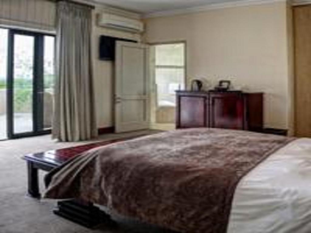 The Links Guest House Pretoria Bagian luar foto