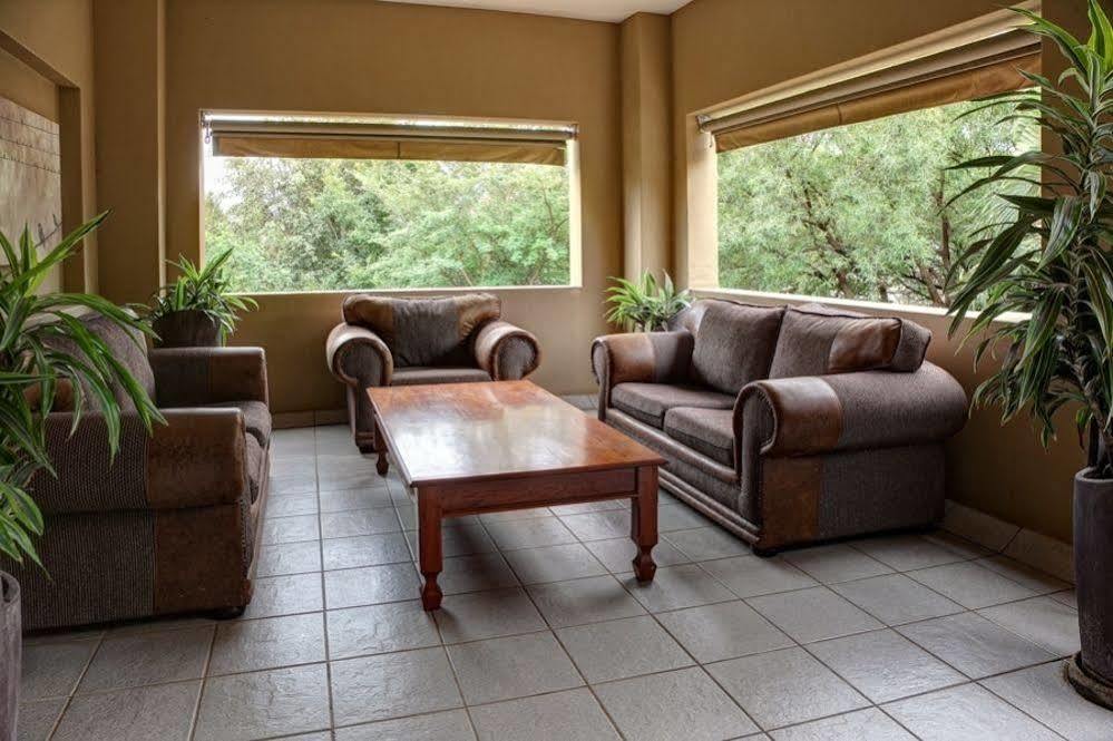 The Links Guest House Pretoria Bagian luar foto