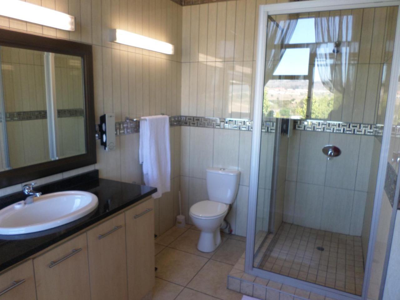 The Links Guest House Pretoria Bagian luar foto